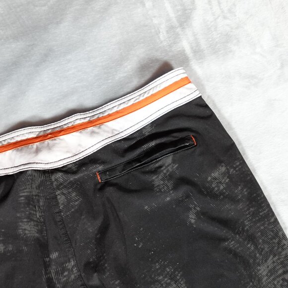 Affliction Board Shorts Mens 36 11” Grunge Beach Outdoors Black - Picture 6 of 12